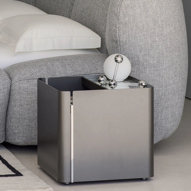 Malù Nightstand by Flou