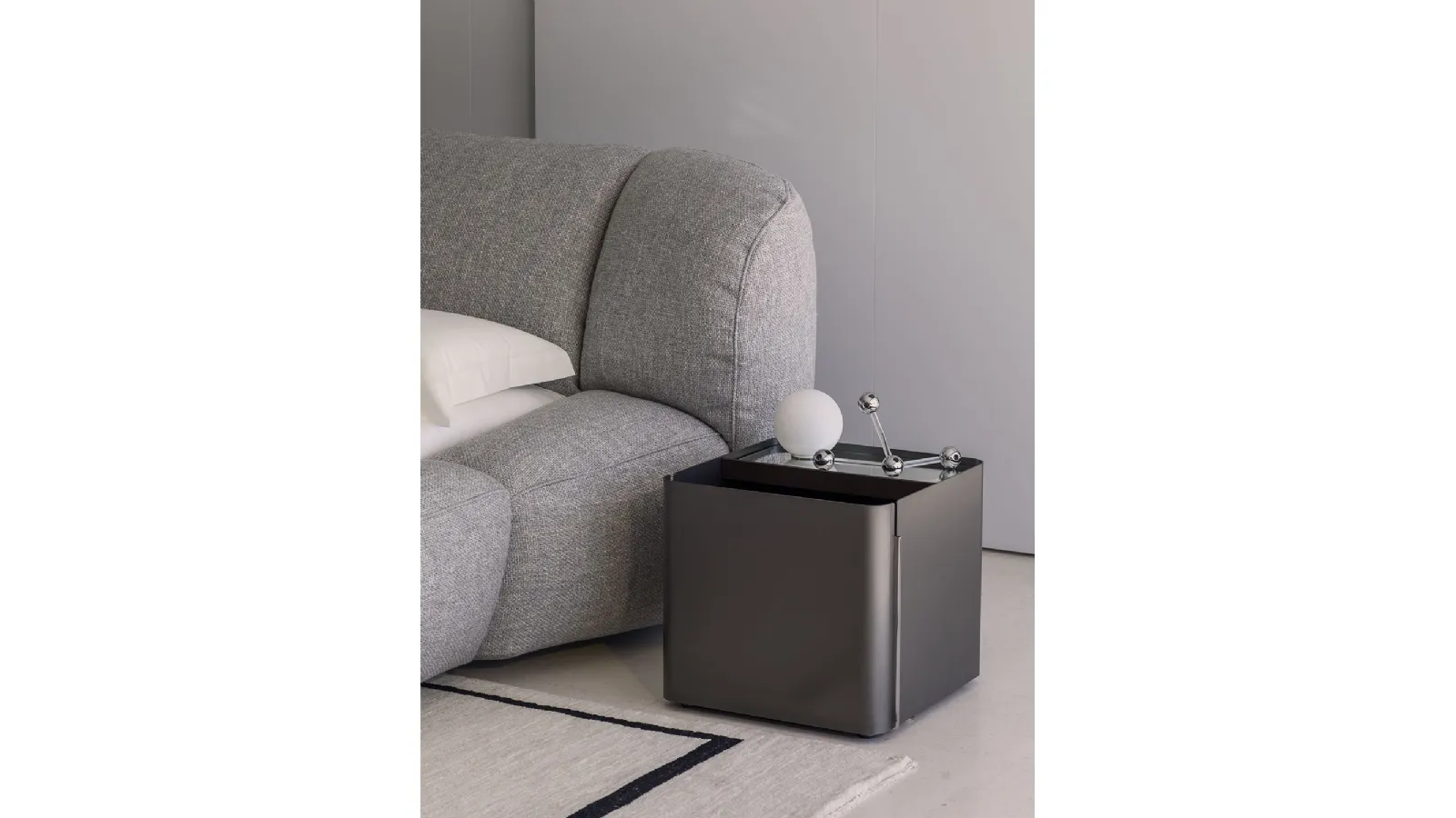 Malù Nightstand by Flou