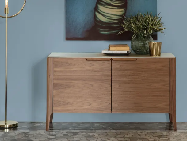 Madia with two doors in Canaletto walnut and a back-painted glass top in Atlante 05 by Porada