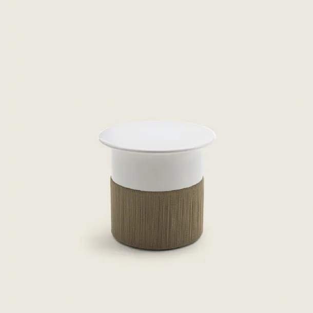 Bouté ceramic coffee table by Flexform