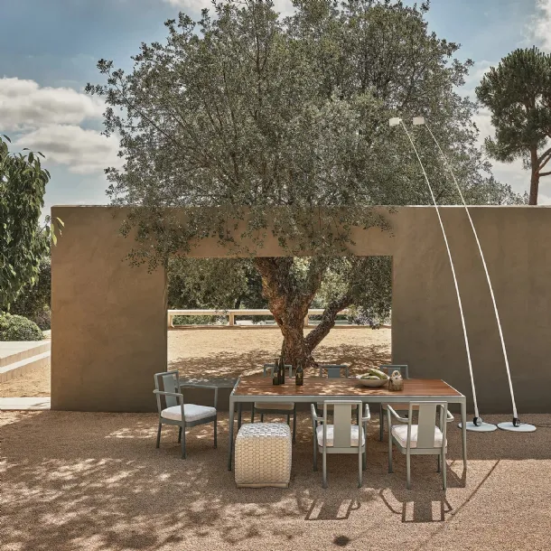 Pico Outdoor wooden table by Flexform