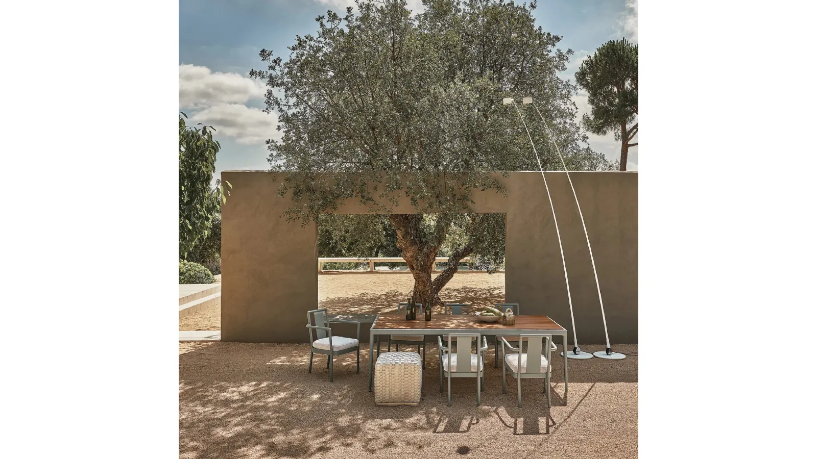 Pico Outdoor wooden table by Flexform