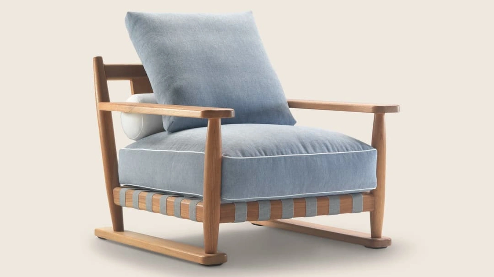 Meriggio armchair in solid wood by Flexform