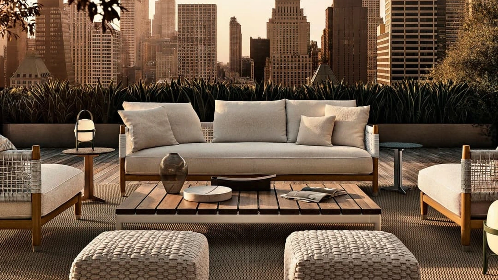 Phuket polyethylene fiber pouf by Flexform