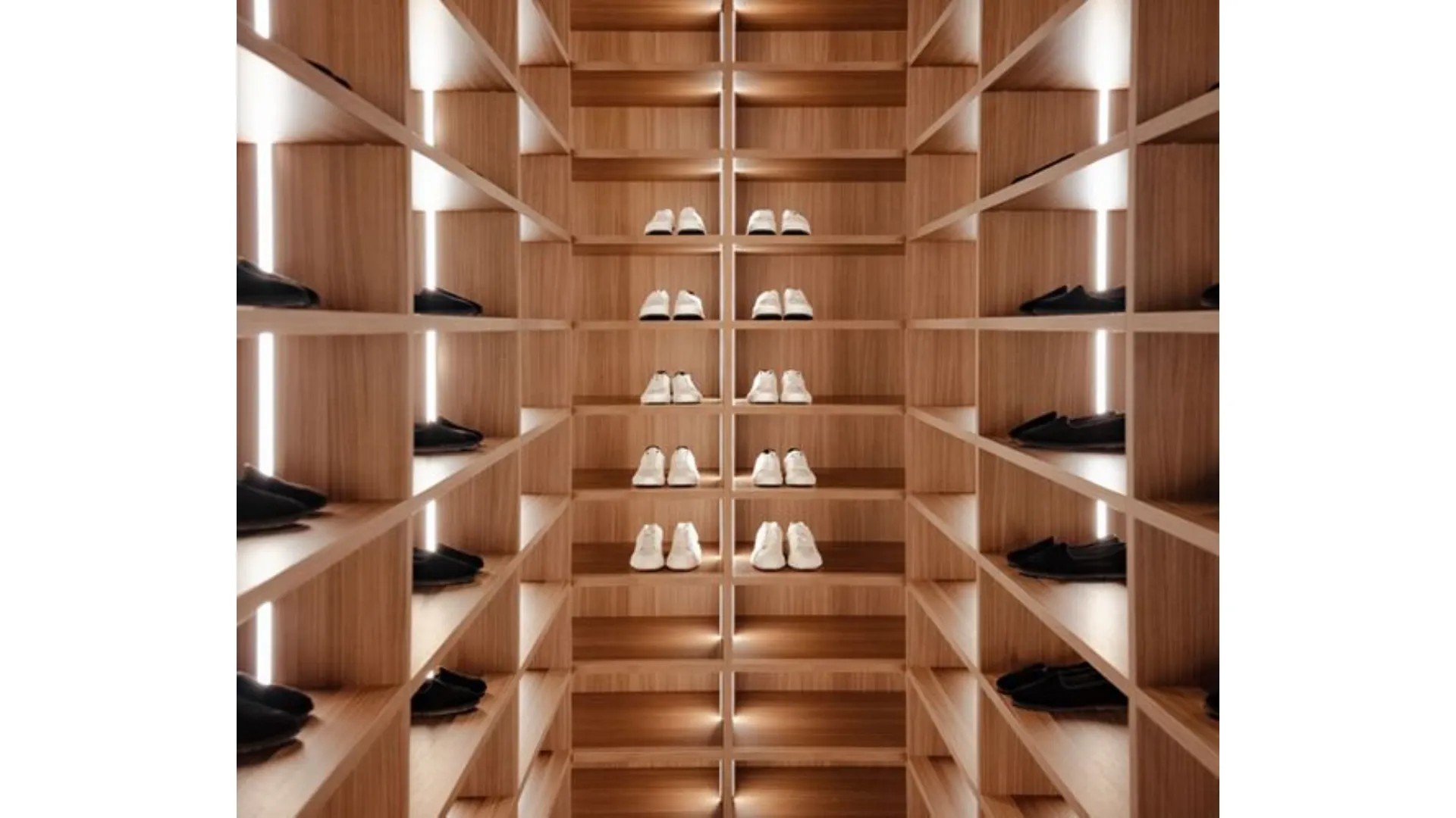 Fedez & the walk-in closet to make Ferragni's envious